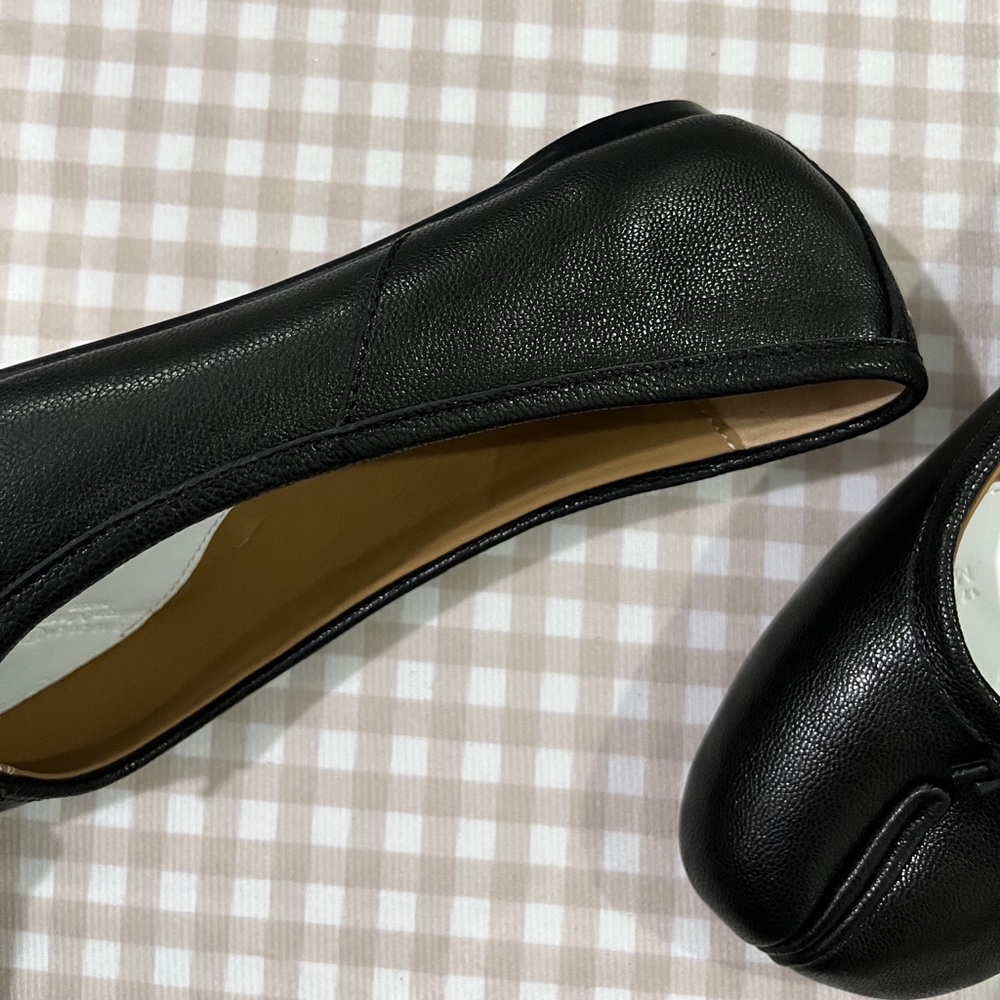 Maison Martin Margiela Black Split-Toe Leather Ballet Flats - Picture 3 of 10
